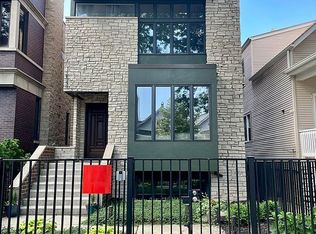 2544 W Moffat St, Chicago, IL 60647