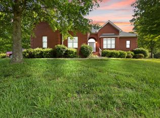 225 Hilltop Rd, East Bernstadt, KY 40729