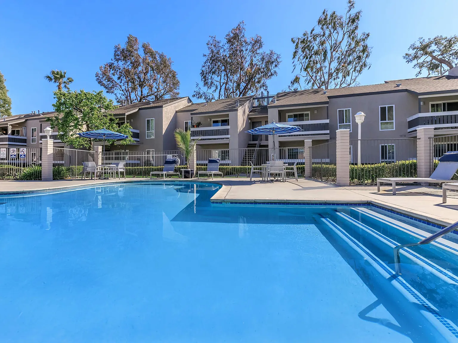 Peartree Apartments — Photo 4