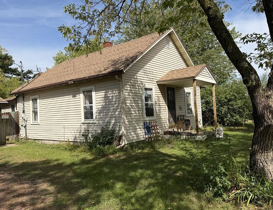 1st image of 1100 PINE STREET