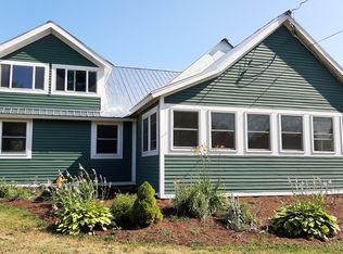 120 Allen Rd, Grand Isle, VT 05458