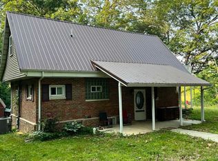 1627 Firewood Ln, Centralia, IL 62801