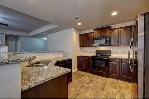 3531 Silver Wood Walk — Photo 7