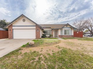 151 Brentwood Dr, Lemoore, CA 93245