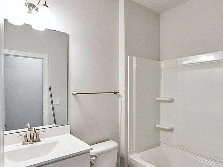 6313 Andrew Henry Ct — Photo 17
