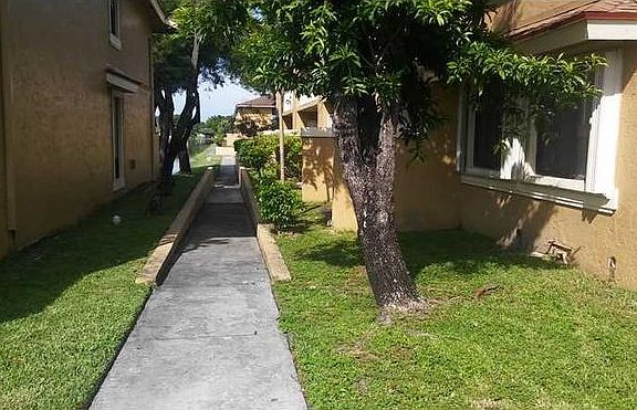 3rd image of 430 NW 214th St APT 203
