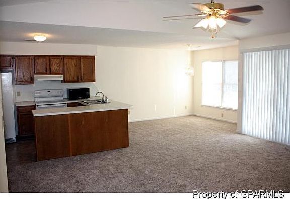 3rd image of 110E Victoria Court W #E