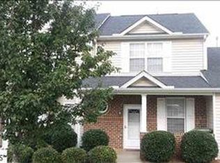 108 Marshland Ln, Greer, SC 29650