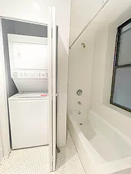 Rented by Coldwell Banker Warburg