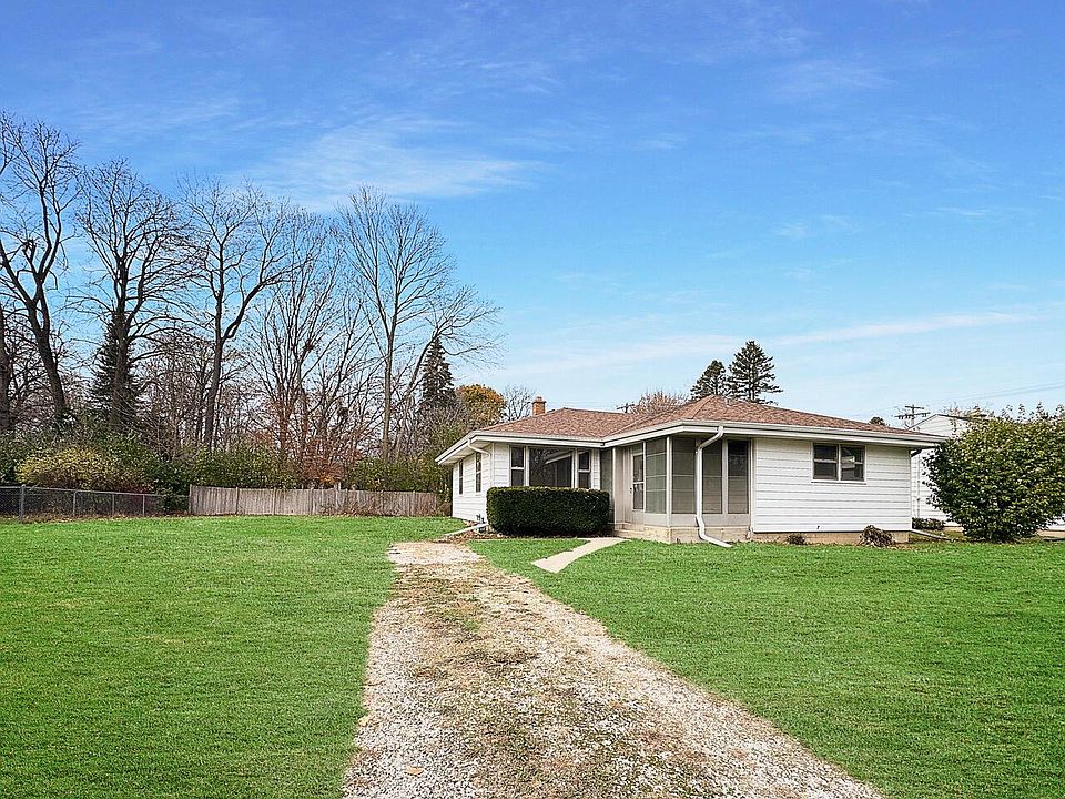 1st image of 8387 North Grandview DRIVE