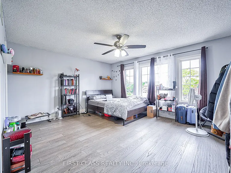 3309 Loyalist Dr — Photo 35
