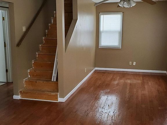 2nd image of 426 N Schenley Ave