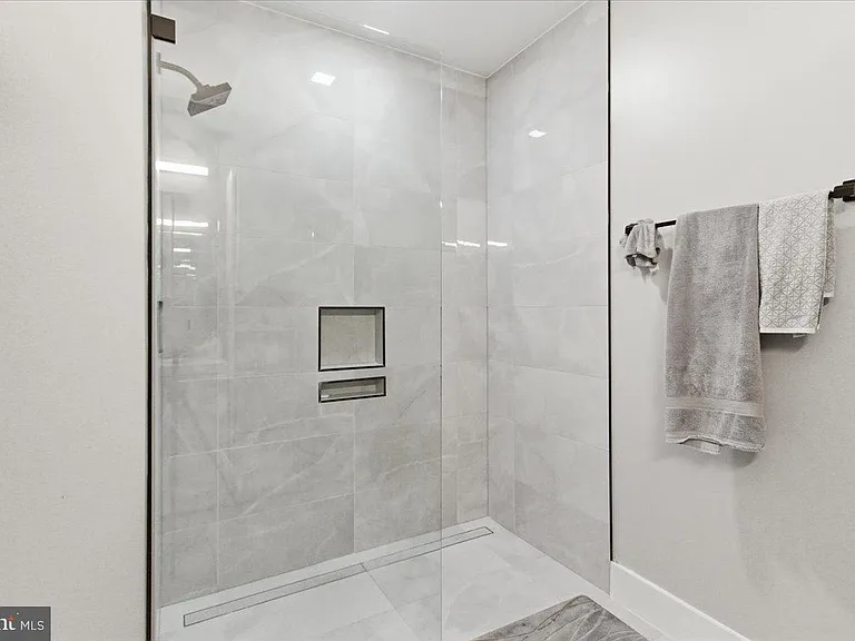 1028 Bladensburg Rd NE #18 — Photo 13