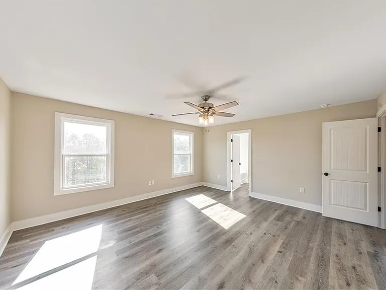336 Nobleman Way — Photo 33