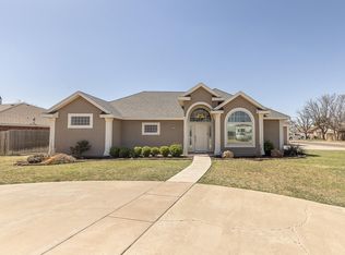 1 Highland Dr, Ransom Canyon, TX 79366