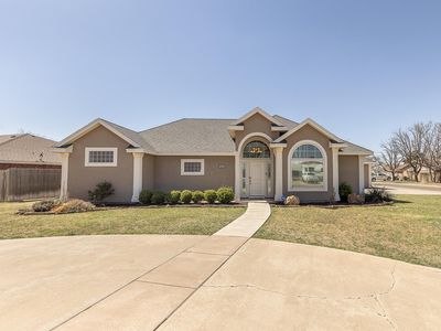 1 Highland Dr, Ransom Canyon, TX, 79366
