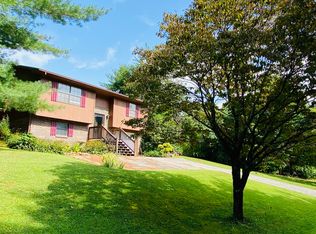 290 Jay Dr, Tazewell, TN 37879