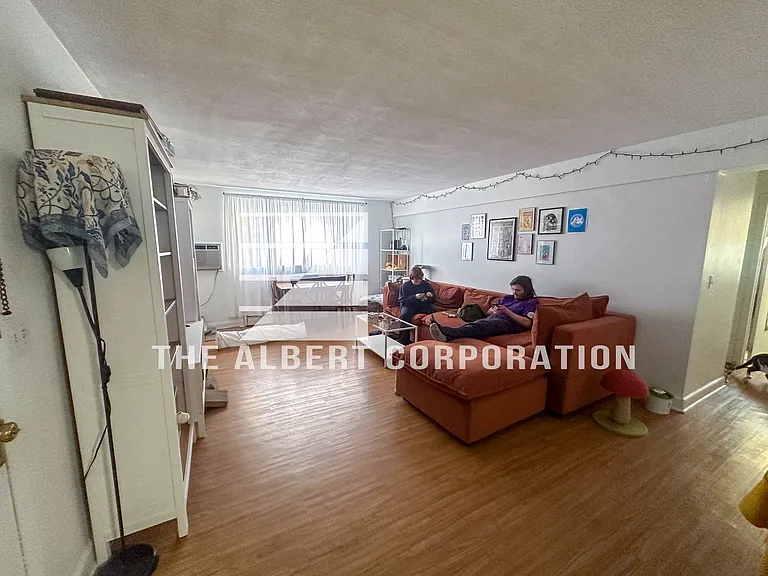 36 Dighton St #4 — Photo 5