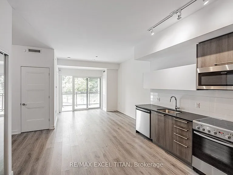 25 Neighbourhood Ln #205 — Photo 11
