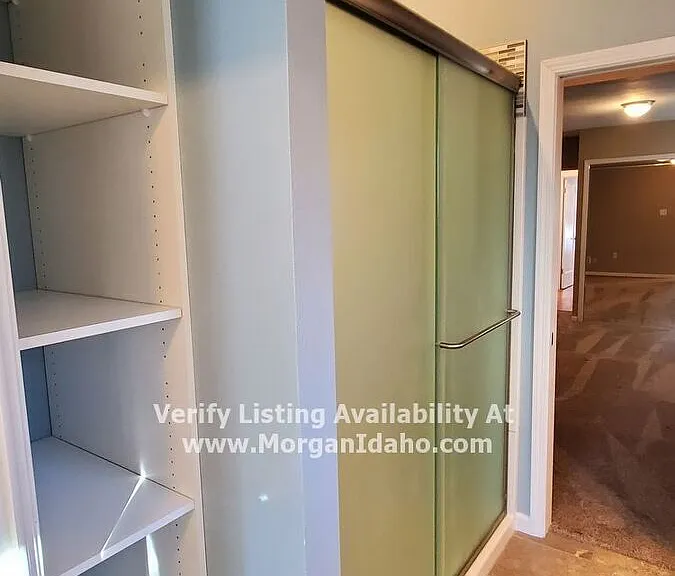 1501 W Dewey St — Photo 6