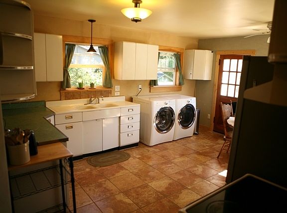 2nd image of 1517 4th St