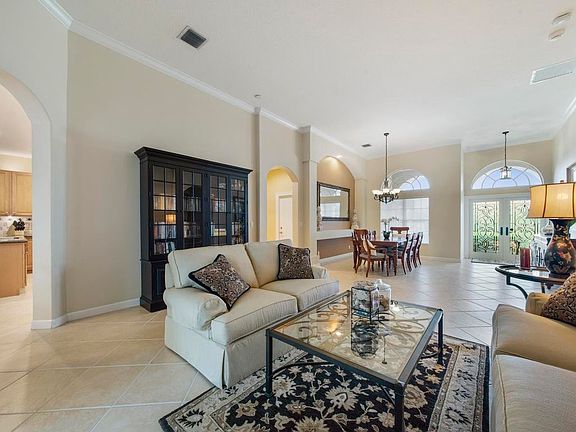 5th image of 7098 Brunswick Cir