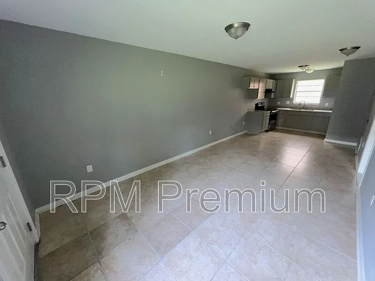 5159 Baker Blvd #B — Photo 5