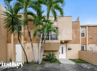 6723 SW 140th Ave, Miami, FL 33183