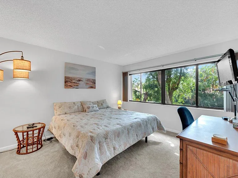 1605 S US Highway 1 #E201 — Photo 7