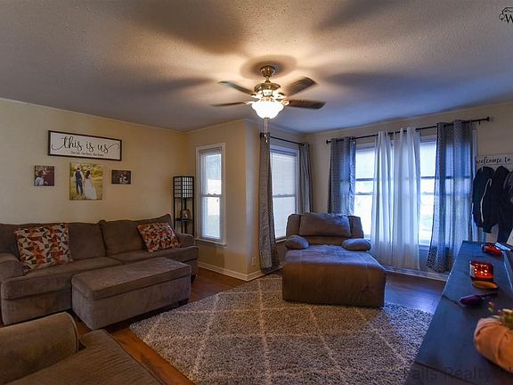 4th image of 4340 Boren Ave