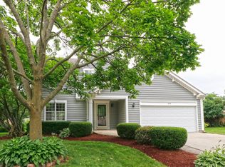 354 Richard Ct, Vernon Hills, IL 60061