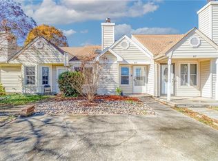 415 Biltmore Ct, Virginia Beach, VA 23454