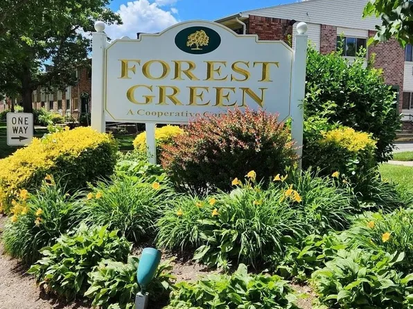 2453 F Union Blvd #A, Islip, NY 11751