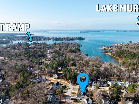 2nd image of 105 Moontide Ct