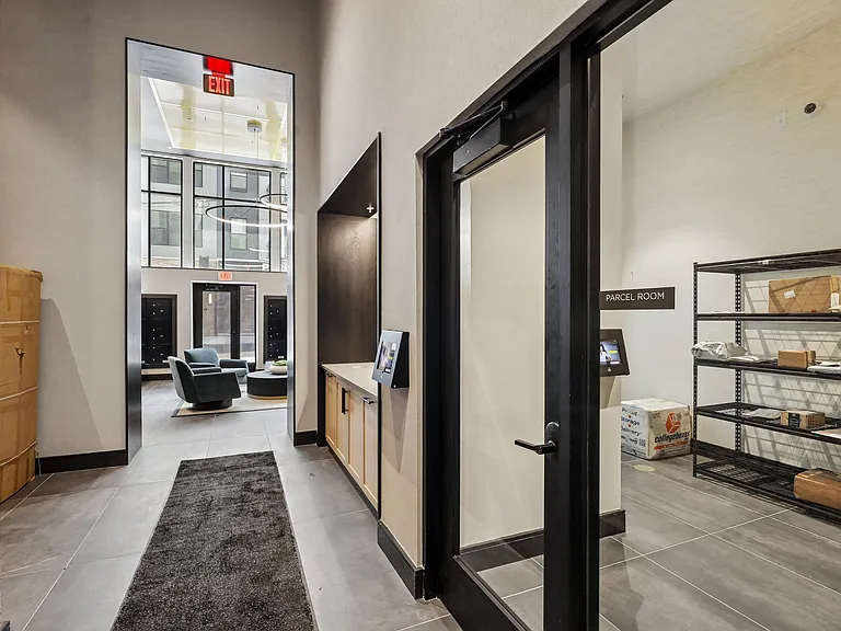 Contrast OTR — Photo 120