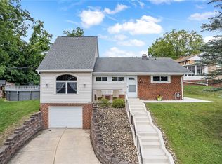 202 Hart Dr, Pittsburgh, PA 15235