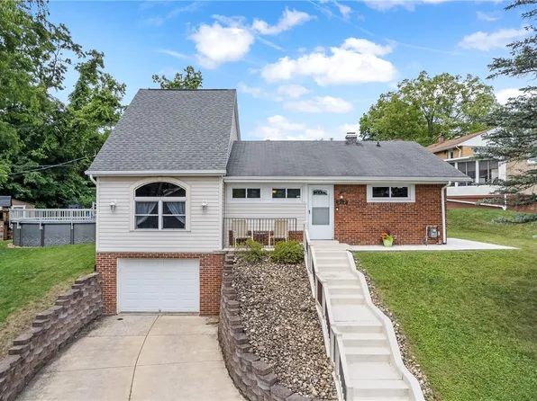202 Hart Dr, Pittsburgh, PA 15235