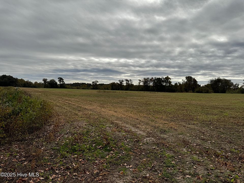 2nd image of 1 Cottonwood Lane
