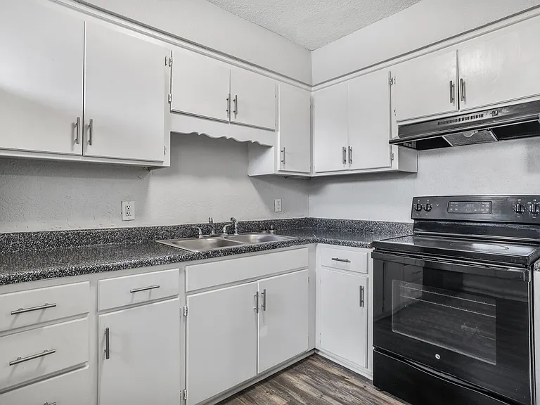 Walnut Ridge Apartments — Photo 9
