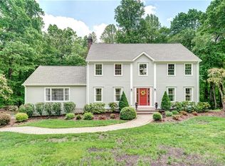 9 Split Rock Rd, Newtown, CT 06470