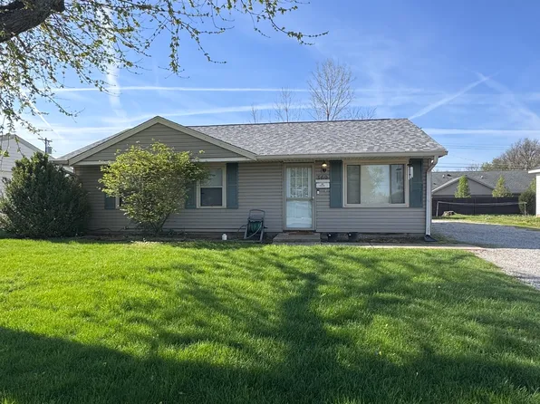 369 Northfield Dr, Mooresville, IN 46158