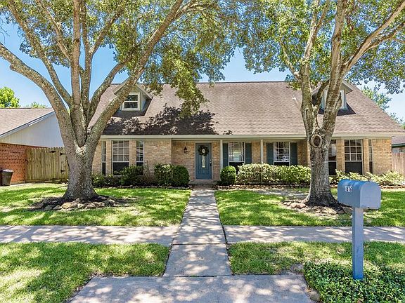2nd image of 1816 Lazy Creek Ln