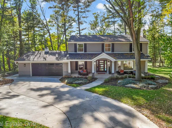 47103 Timberlane St, Northville, MI 48167
