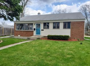 9237 Belleforte Ave, Morton Grove, IL 60053