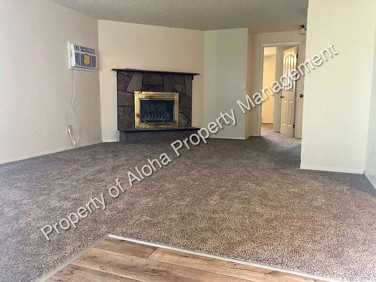 10488 W Seneca Dr — Photo 3