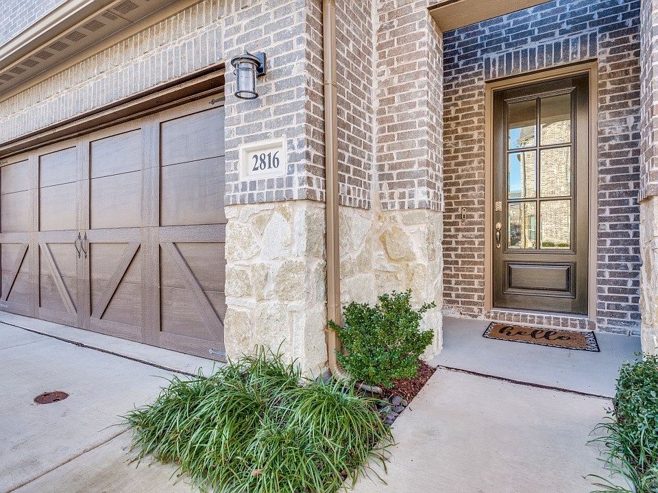 1st image of 2816 Cedar Elm Dr