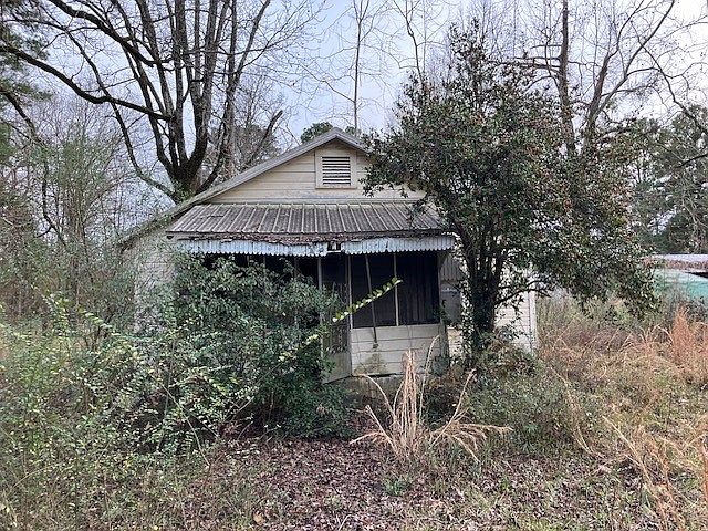 1st image of 143 W Jackson Ave