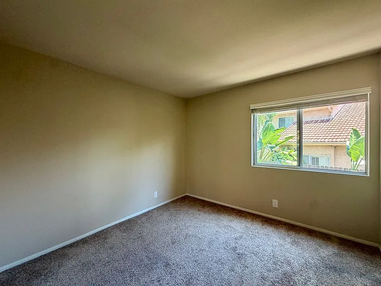 3366 Waterford Dr — Photo 41