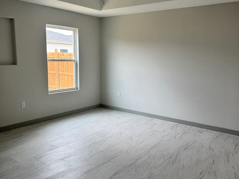 1432 El Caporal Dr — Photo 11