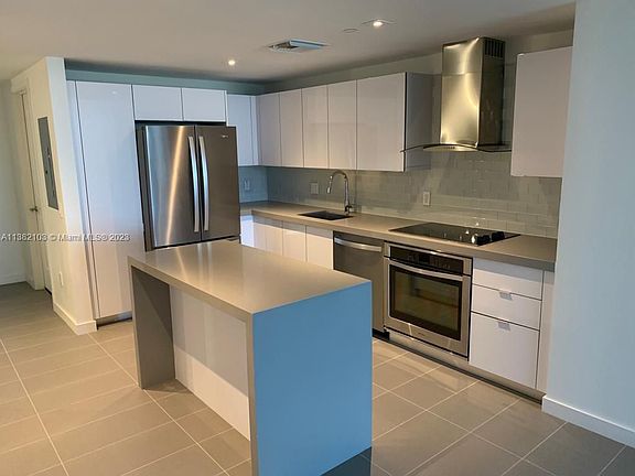 5th image of 1600 NE 1st Ave APT 1415